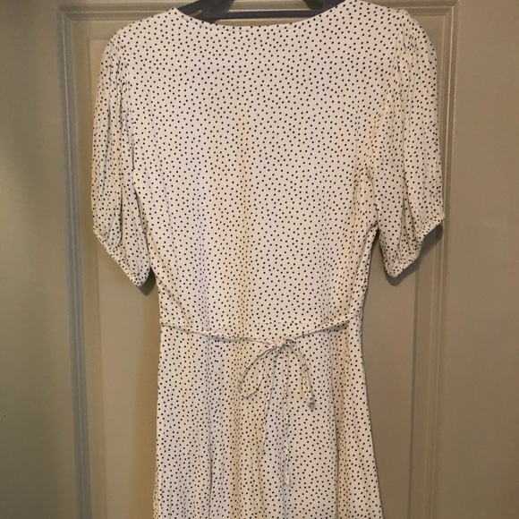 Abercrombie & Fitch - Puff Sleeve Dress - Picture 4 of 5